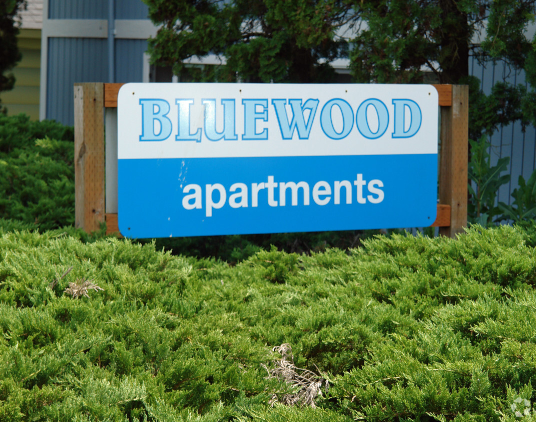 Building Photo - Bluewood Apartments