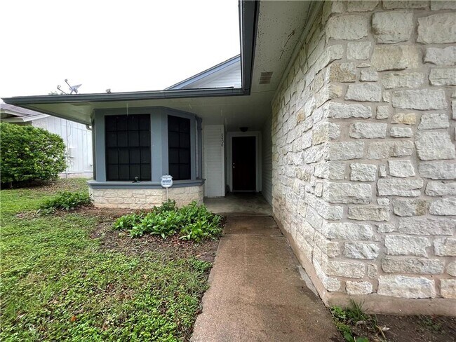 Foto del edificio - 8406 Birmingham Dr