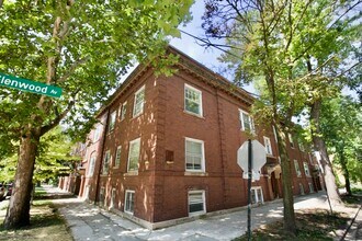 Building Photo - 6308 N Glenwood Ave