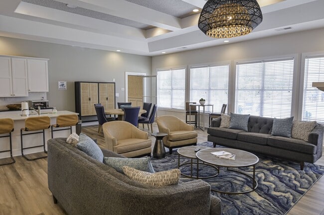 Building Photo - Stephens Pointe