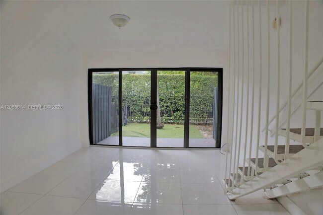 Foto del edificio - 4271 NW 11th St