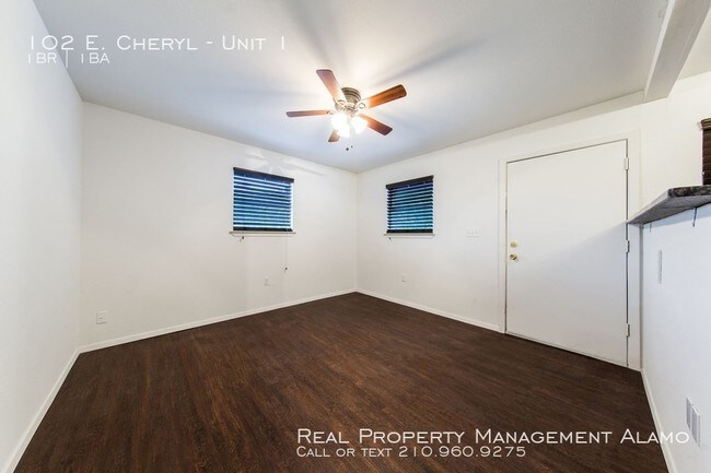 Foto del edificio - 102 E Cheryl Dr