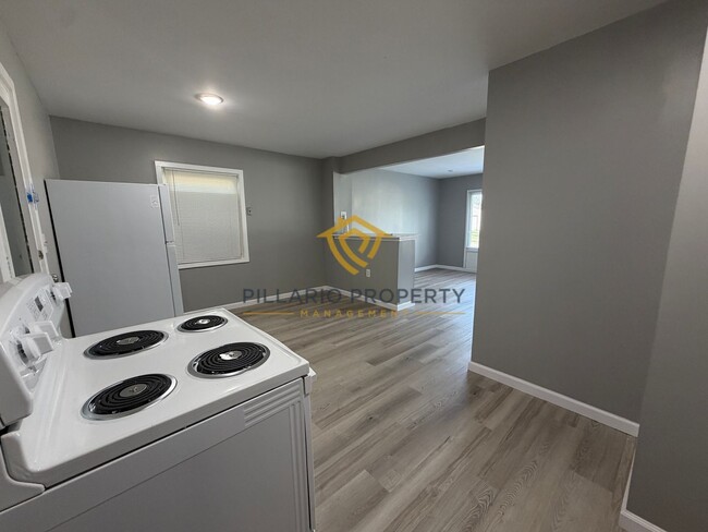 Photo - Fully Renovated 3-Bedroom Home Near Indianapolis Motor Speedway, Available NOW!