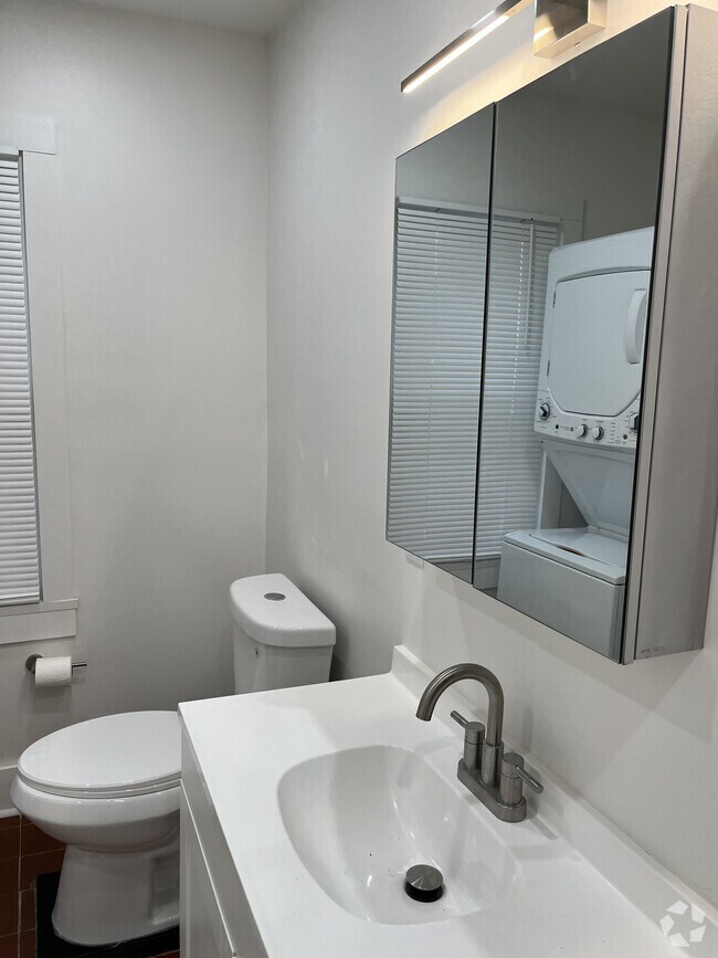 South Wedge Apartments for Rent with High Ceilings Rochester, NY 1