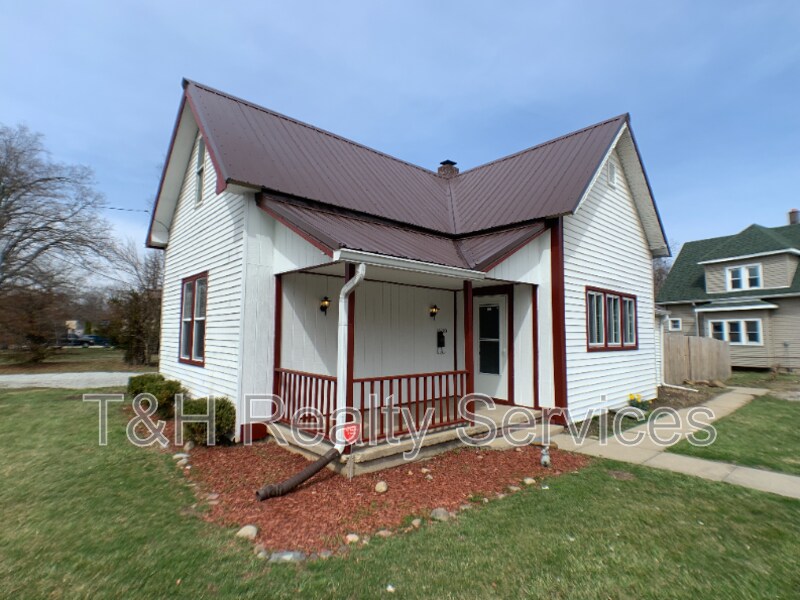 Primary Photo - 11120 E McGregor Rd