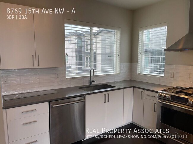 Foto del edificio - 8769 15th Ave NW