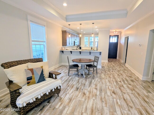 Building Photo - 325 Turtle Cove