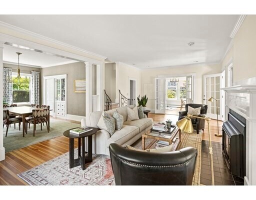 Foto del edificio - 43 Beach Bluff Ave