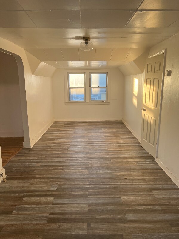 Foto principal - 12209 Corlett Ave