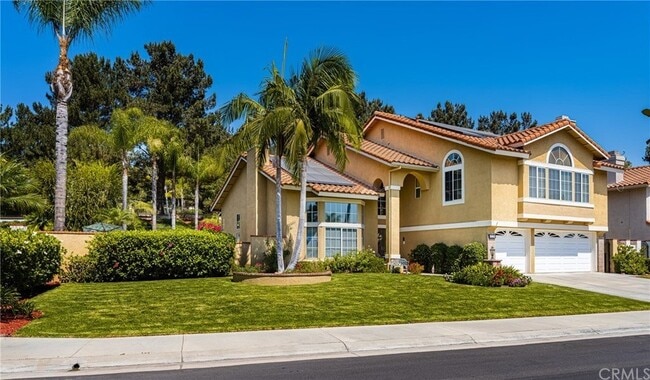 Building Photo - 5860 Vista Del Mar