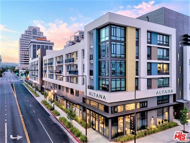 Foto principal - 540 N Central Ave