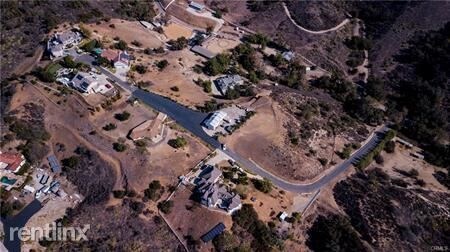 Building Photo - 4 br, 3 bath House - 1 Windy Ridge Rd
