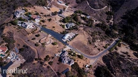 Foto del edificio - 4 br, 3 bath House - 1 Windy Ridge Rd
