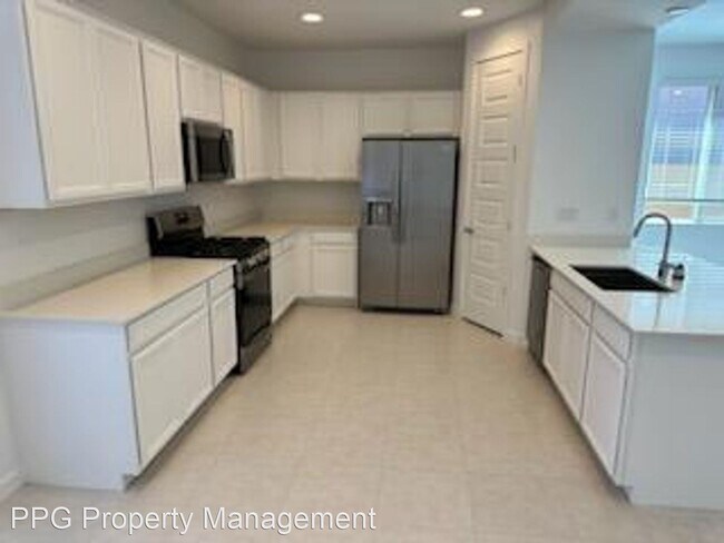 Foto del edificio - 4 br, 2 bath House - 24687 N 170th Dr