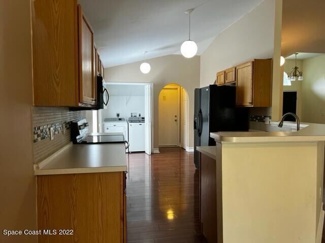 Building Photo - 4077 Four Lakes Dr