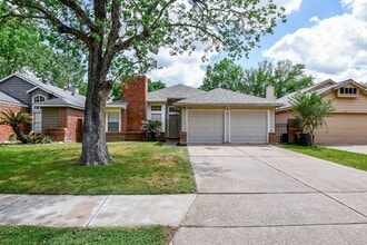 Building Photo - 7130 River Garden Dr