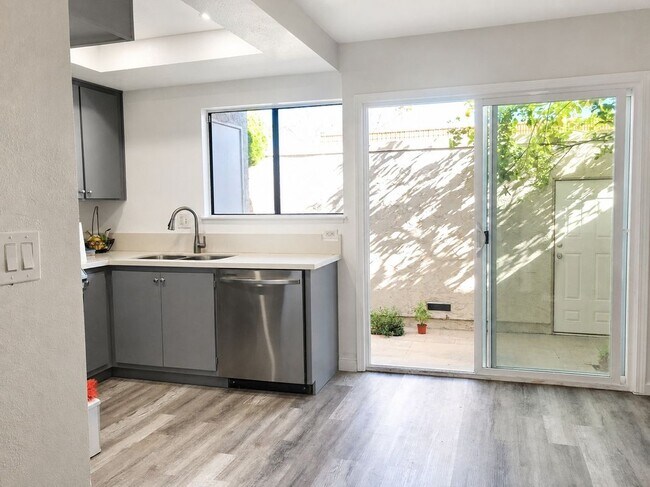 Foto del edificio - 28035 Ridgebluff Ct