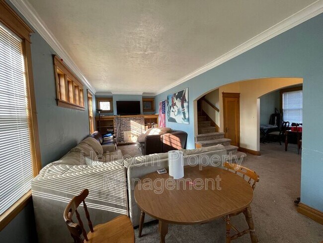 Foto del edificio - 1535 Woodland Ave