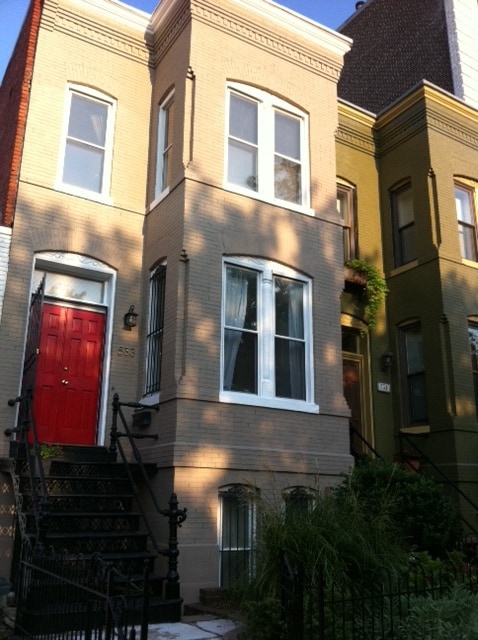 Building Photo - 533 8th Street Northeast