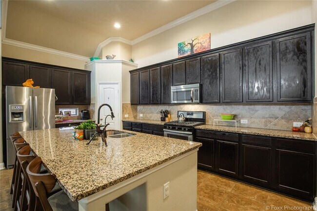 Building Photo - 8103 Lockridge Terrace Ln