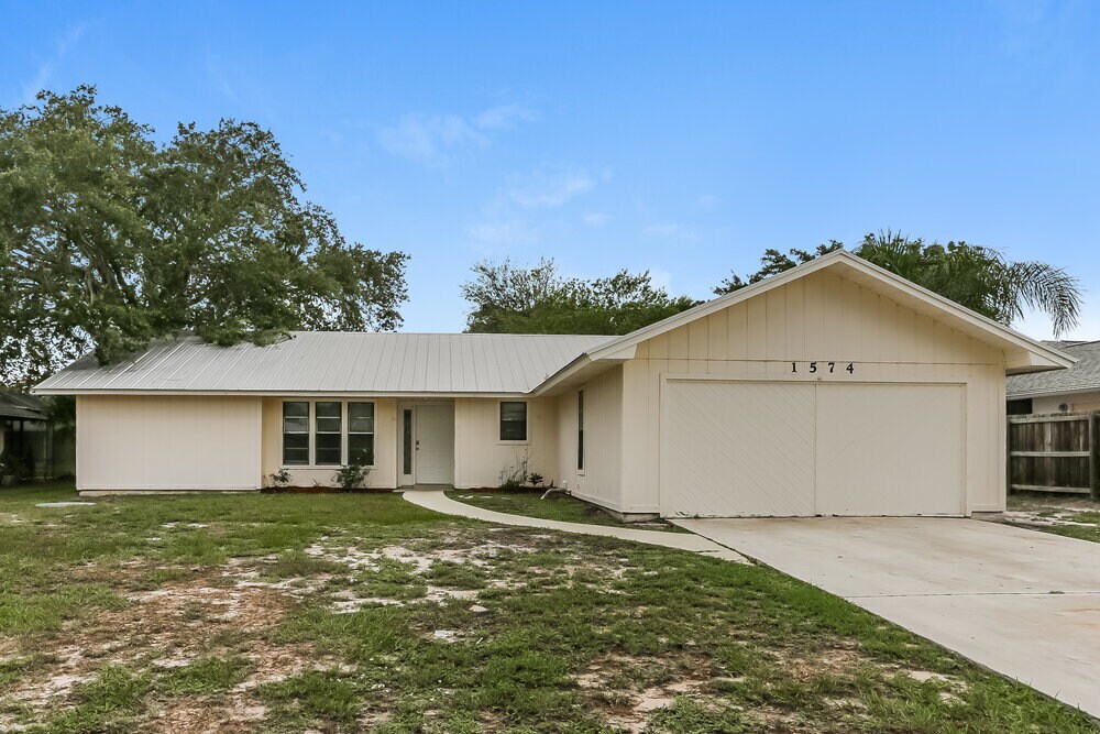 Foto principal - 1574 SE Cownie St