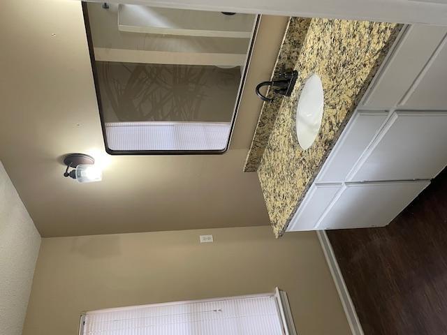 Building Photo - 35 Green Acres Ct