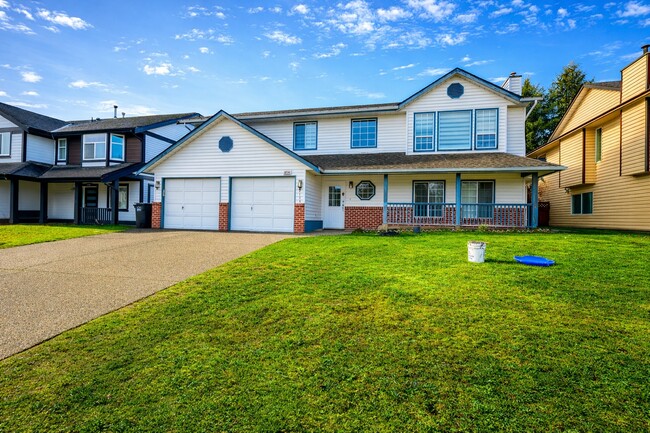 Photo du bâtiment - 32134 Sorrento Ave