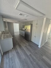Building Photo - 1010 Leisure World