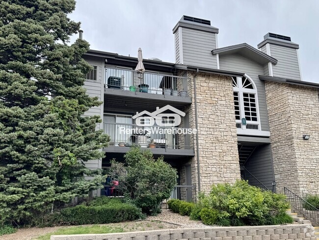 Building Photo - 2575 S Syracuse Way