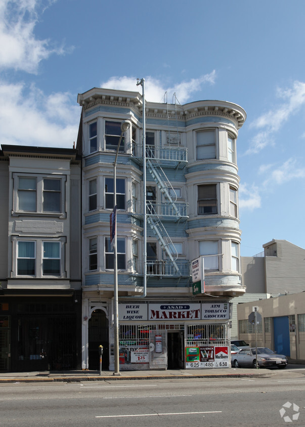 Building Photo - 227-229 9th St