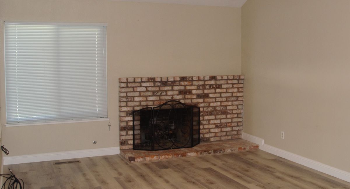 Foto del edificio - 1706 Newburgh Ct