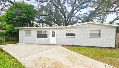 Building Photo - 2402 E Bougainvillea Ave