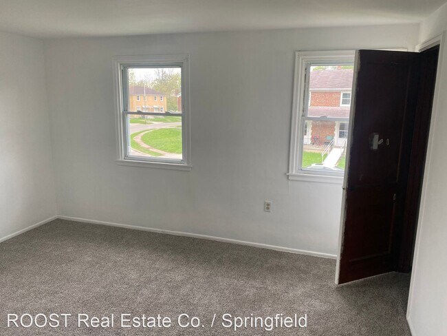 Foto del edificio - 2 br, 1 bath House - 1260 Cedarview Drive E