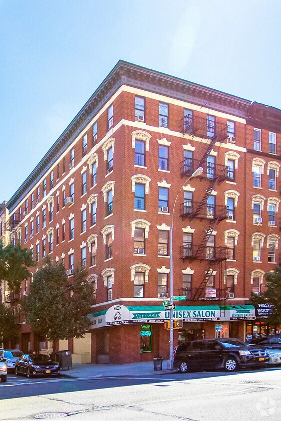 Building Photo - 298 W 149th St