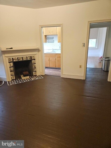 Foto del edificio - 113 W Beechtree Ln