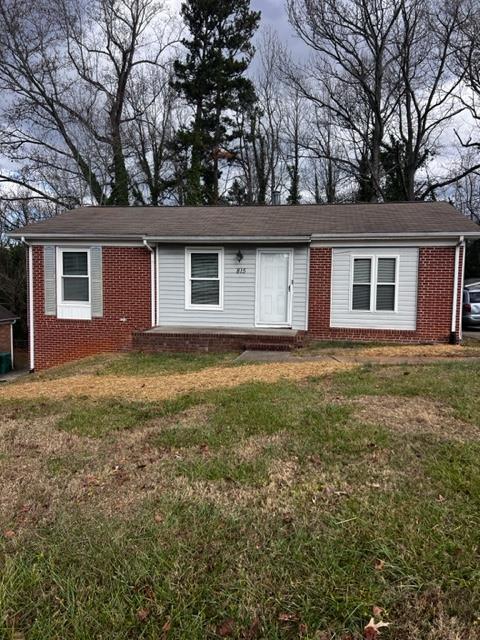 Primary Photo - 815 Runyon Dr