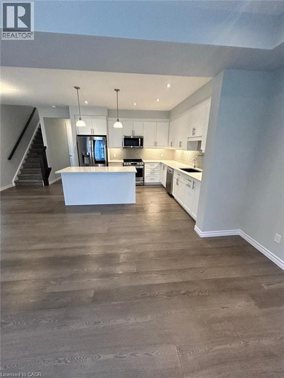 Building Photo - 174 Forest Creek Dr