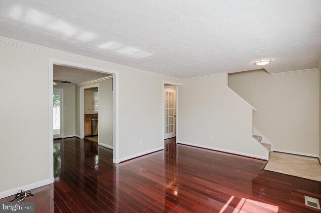 Building Photo - 9221 Connell Ct