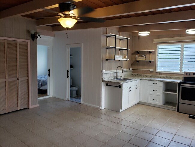 Foto del edificio - Recently Renovated attached 1bd, 1bath 600...