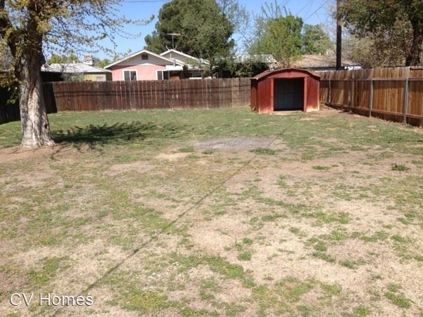 Building Photo - 2 br, 2 bath House - 408 E. Myrtle St.