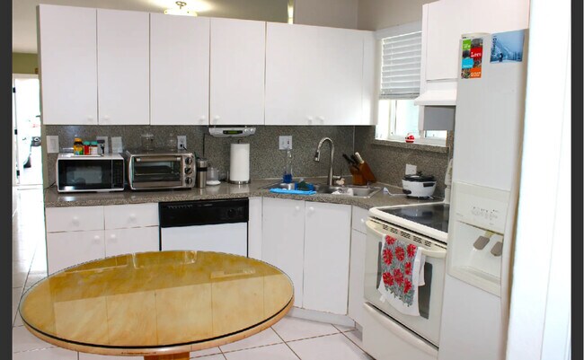 Foto del edificio - 7080 W 35th Ave