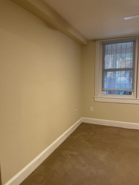 Building Photo - 509 Constitution Ave NE
