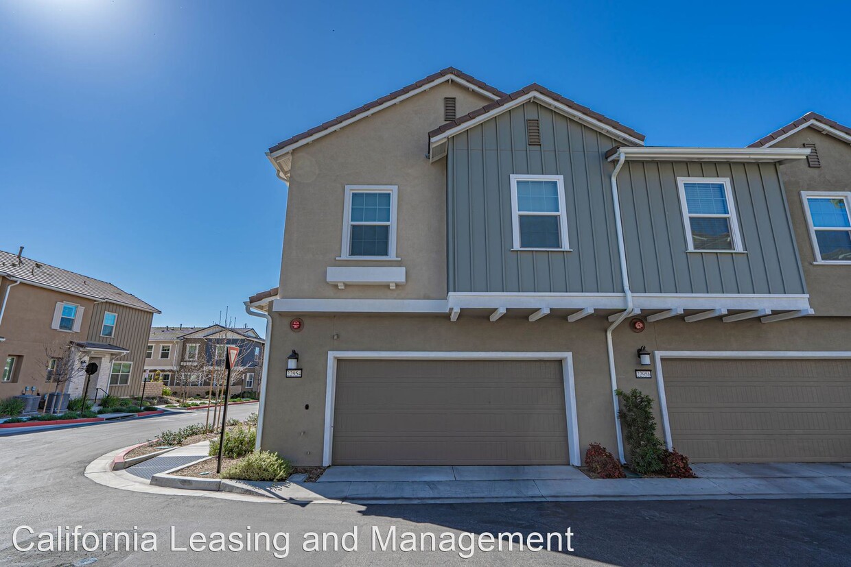Primary Photo - 3 br, 2.5 bath House - 22954 Harvest Mill ...