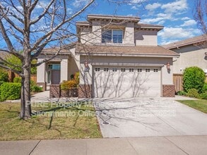 Building Photo - 2011 Misty Meadow Dr