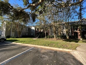 Building Photo - 10000 Gate Pkwy