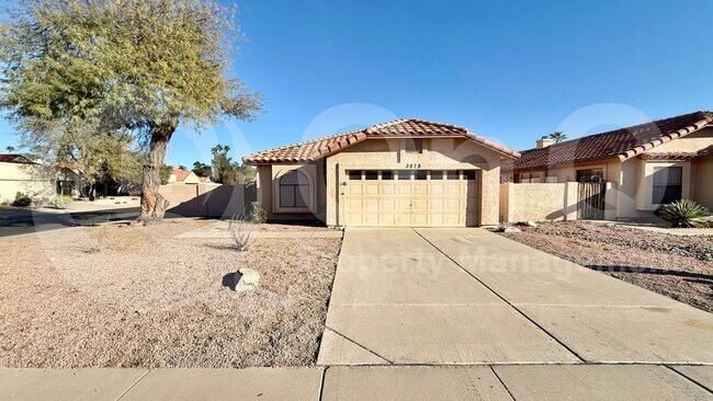 Foto del edificio - 3873 E Bighorn Ave