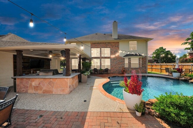 Foto del edificio - 9214 Meadow Branch Ct