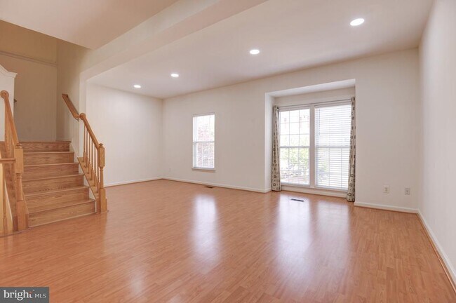 Building Photo - 13593 Bathgate Dr
