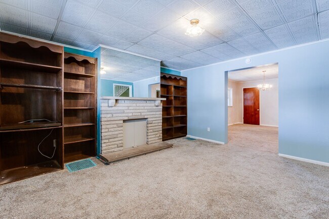 Foto del edificio - AVAILABLE NOW! 3 bed, 2 bath AMAZING House in Allentown!!!