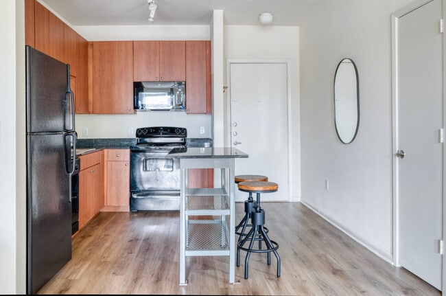 Foto del edificio - 3210 Esperanza Crossing